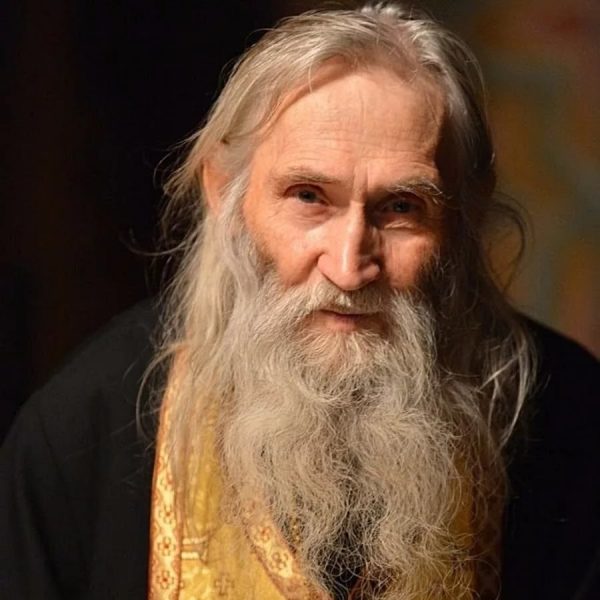 Схиархимандрит Илий (Ноздрин) возглавит Божественную литургию в Свято-Троицком кафедральном соборе