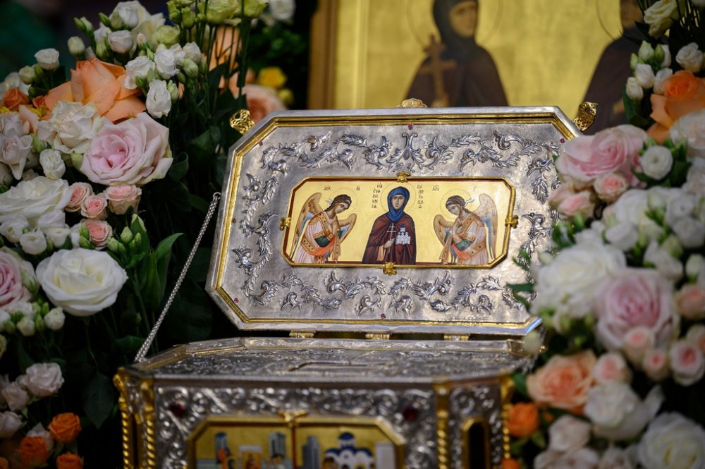 Состоялось принесение мощей преподобной Евфросинии Полоцкой на Псковскую землю