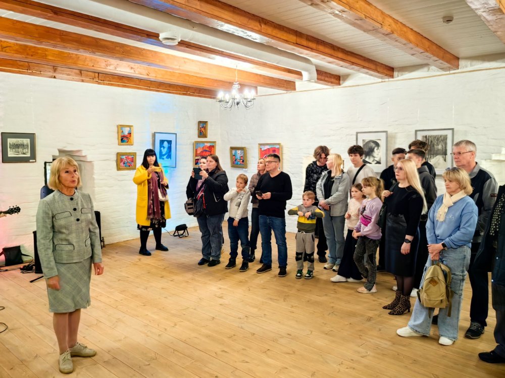 Выставка "ГОРОД ПОЭТОВ" начала свою работу в Пороховых погребах Псковского Кремля