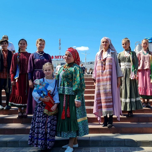 Юные и взрослые участники творческой мастерской «Истоки» Социально-культурного центра «Троицкий» приняли участие в XXXIІ Международном фестивале искусств ”Славянский базар в Витебске“