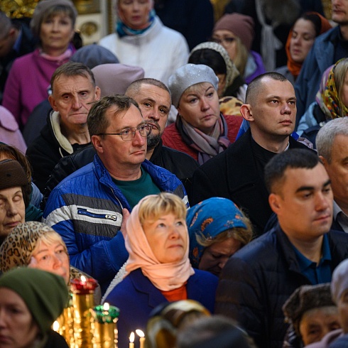 Прощальную Литургию в Свято-Троицком кафедральном соборе города Пскова совершил митрополит Симферопольский и Крымский Тихон