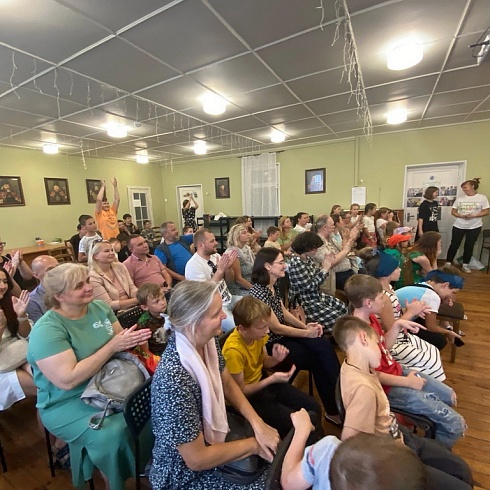 В СКЦ "Троицкий" завершила свою работу вторая смена Городского православного лагеря дневного пребывания «Радость»