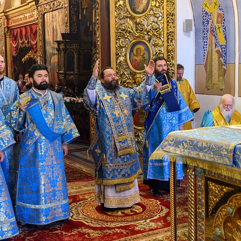 В Псковскую епархию прибыла чудотворная Казанская икона Божией Матери