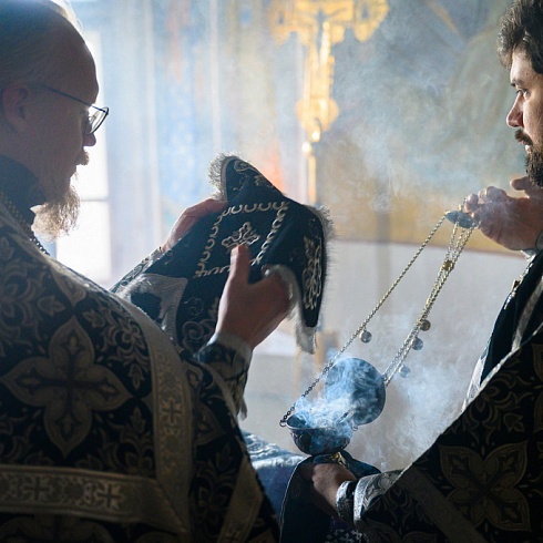 Митрополит Матфей совершил Литургию Преждеосвященных Даров в Свято-Троицком кафедральном соборе