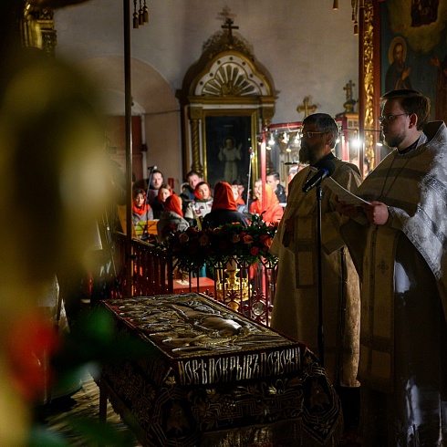 В праздник Светлого Христова Воскресения митрополит Арсений совершил Пасхальное богослужение