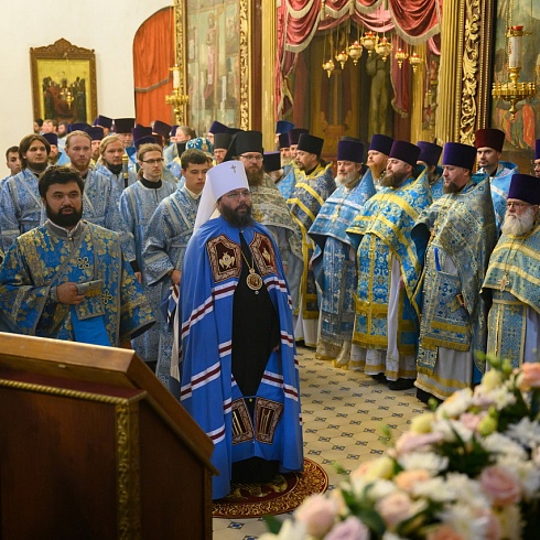 В Псковскую епархию прибыла чудотворная Казанская икона Божией Матери