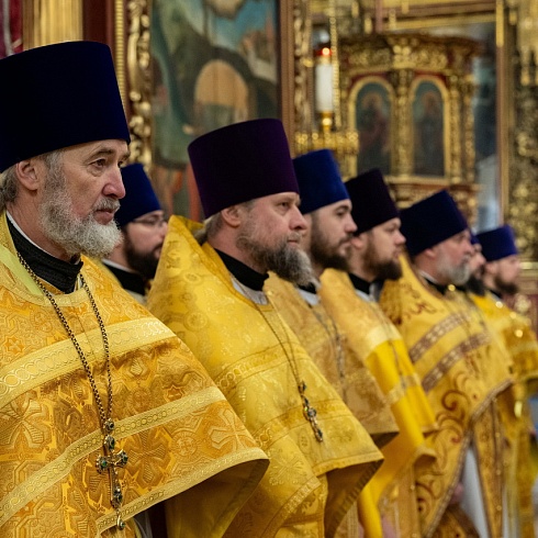 В престольный праздник, день памяти благоверного князя Всеволода-Гавриила, митрополит Арсений совершил торжественные богослужения в Свято-Троицком кафедральном соборе г. Пскова