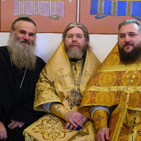 Прощальную Литургию в Свято-Троицком кафедральном соборе города Пскова совершил митрополит Симферопольский и Крымский Тихон