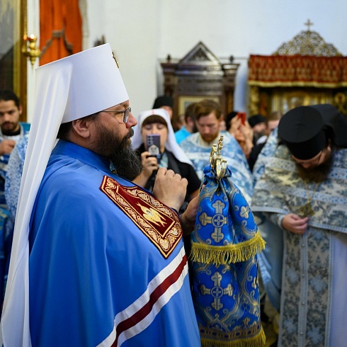 В Псковскую епархию прибыла чудотворная Казанская икона Божией Матери
