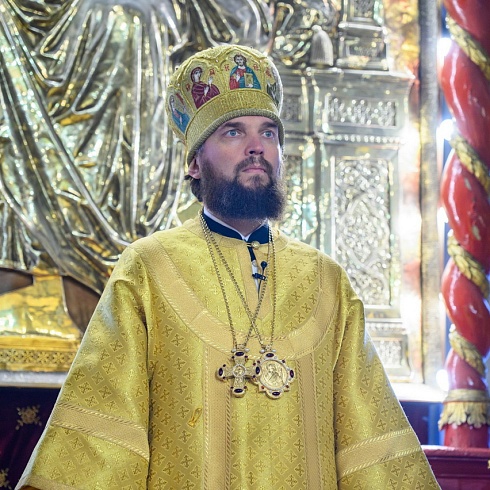 Митрополит Арсений совершил Божественную Литургию в Свято-Троицком кафедральном соборе в Прощеное воскресение