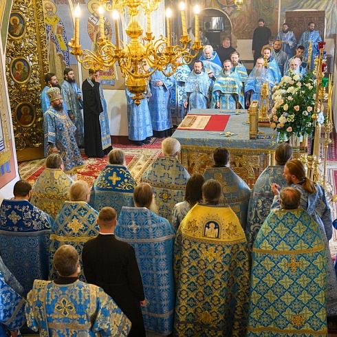 В Псковскую епархию прибыла чудотворная Казанская икона Божией Матери