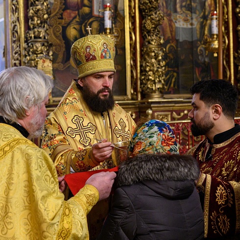 В престольный праздник, день памяти благоверного князя Всеволода-Гавриила, митрополит Арсений совершил торжественные богослужения в Свято-Троицком кафедральном соборе г. Пскова