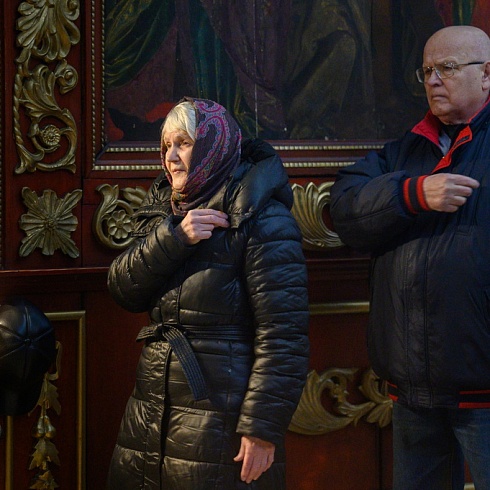 Митрополит Матфей совершил Литургию Преждеосвященных Даров в Свято-Троицком кафедральном соборе