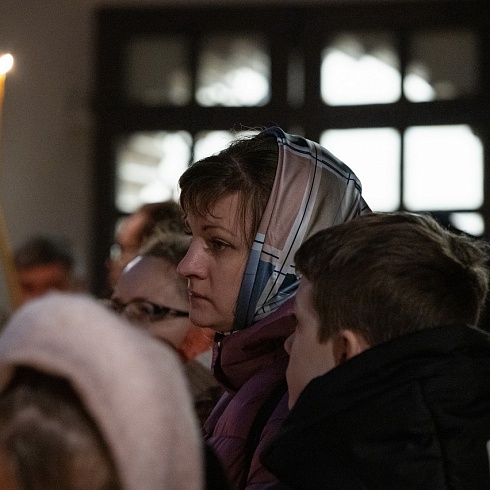 В престольный праздник, день памяти благоверного князя Всеволода-Гавриила, митрополит Арсений совершил торжественные богослужения в Свято-Троицком кафедральном соборе г. Пскова