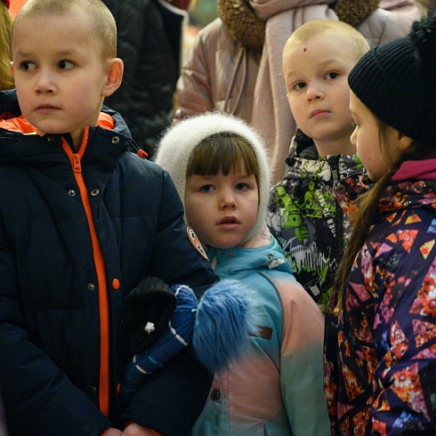 В Неделю Торжества Православия митрополит Матфей совершил праздничное богослужение в Свято-Троицком кафедральном соборе