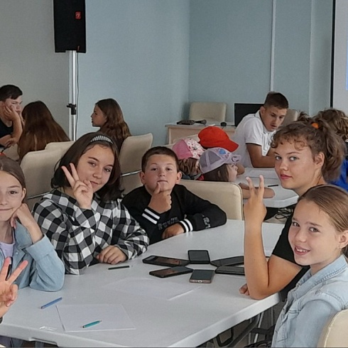 В СКЦ "Троицкий" завершила свою работу вторая смена Городского православного лагеря дневного пребывания «Радость»