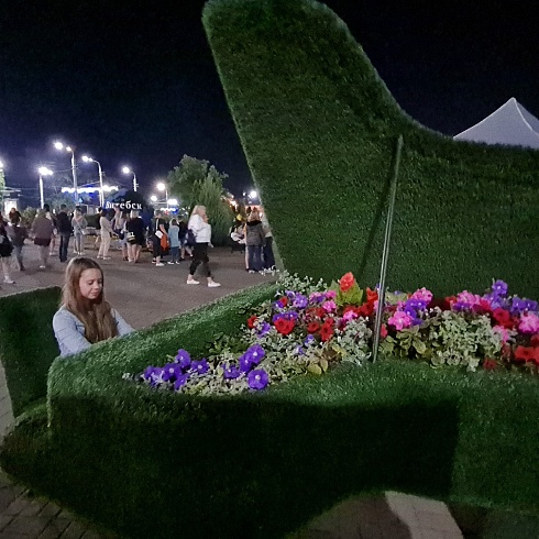 Юные и взрослые участники творческой мастерской «Истоки» Социально-культурного центра «Троицкий» приняли участие в XXXIІ Международном фестивале искусств ”Славянский базар в Витебске“