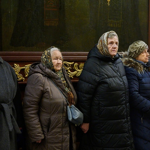 В Неделю Торжества Православия митрополит Матфей совершил праздничное богослужение в Свято-Троицком кафедральном соборе