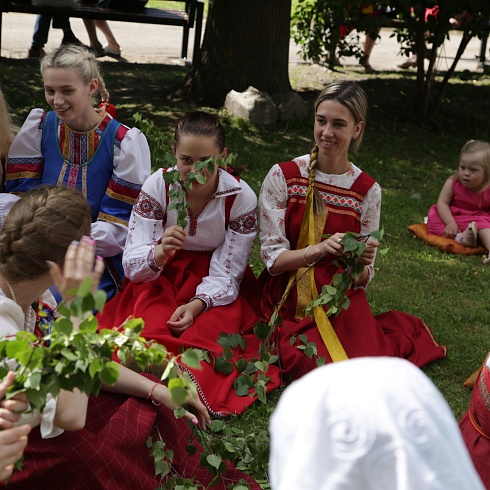 Праздник Святой Троицы отметили в Пскове. ФОТО